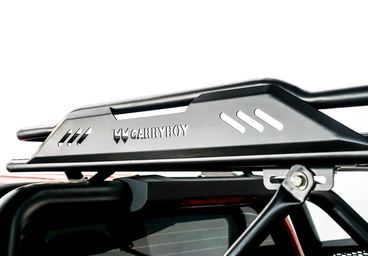 Roof Rack and Black Roll Bar